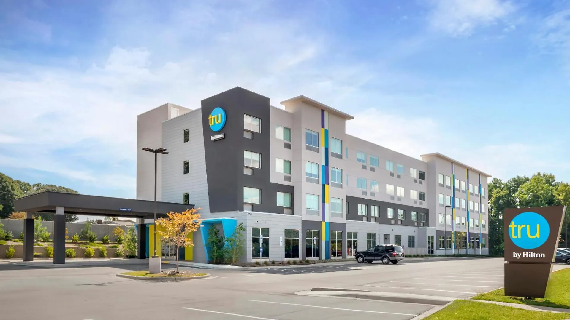 Where to Stay Near Schiele Museum: 4 Business Hotels