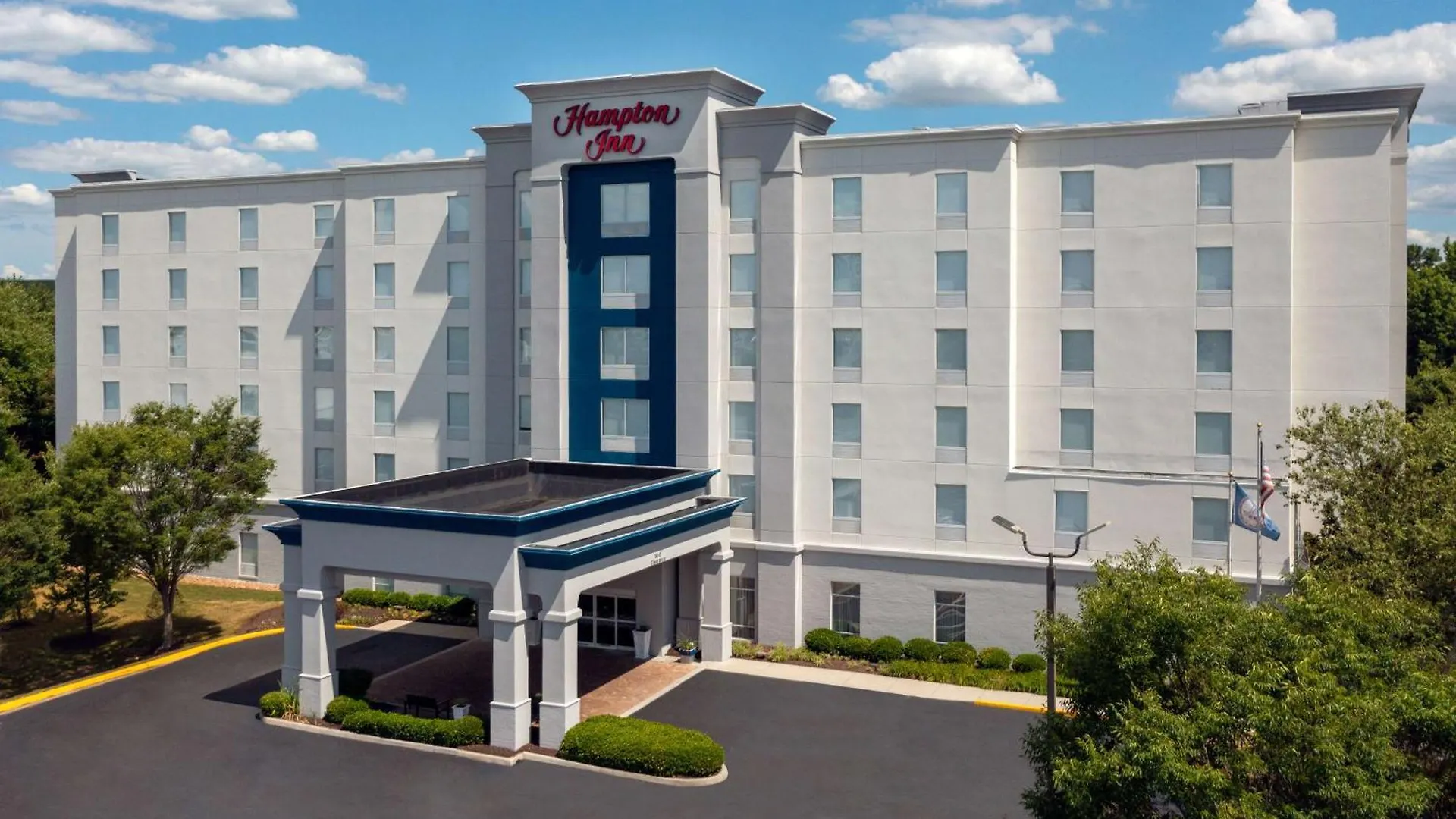 4 Business Hotels Near Petersburg Visitors Ctr-Museum That Stand Out