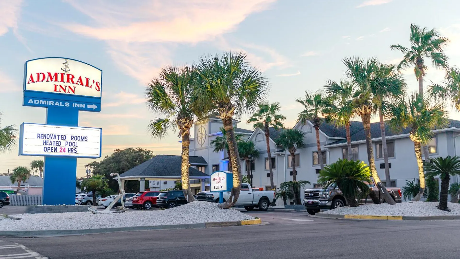 4 Centrally Located Hotels Close to Fort Pulaski Monument