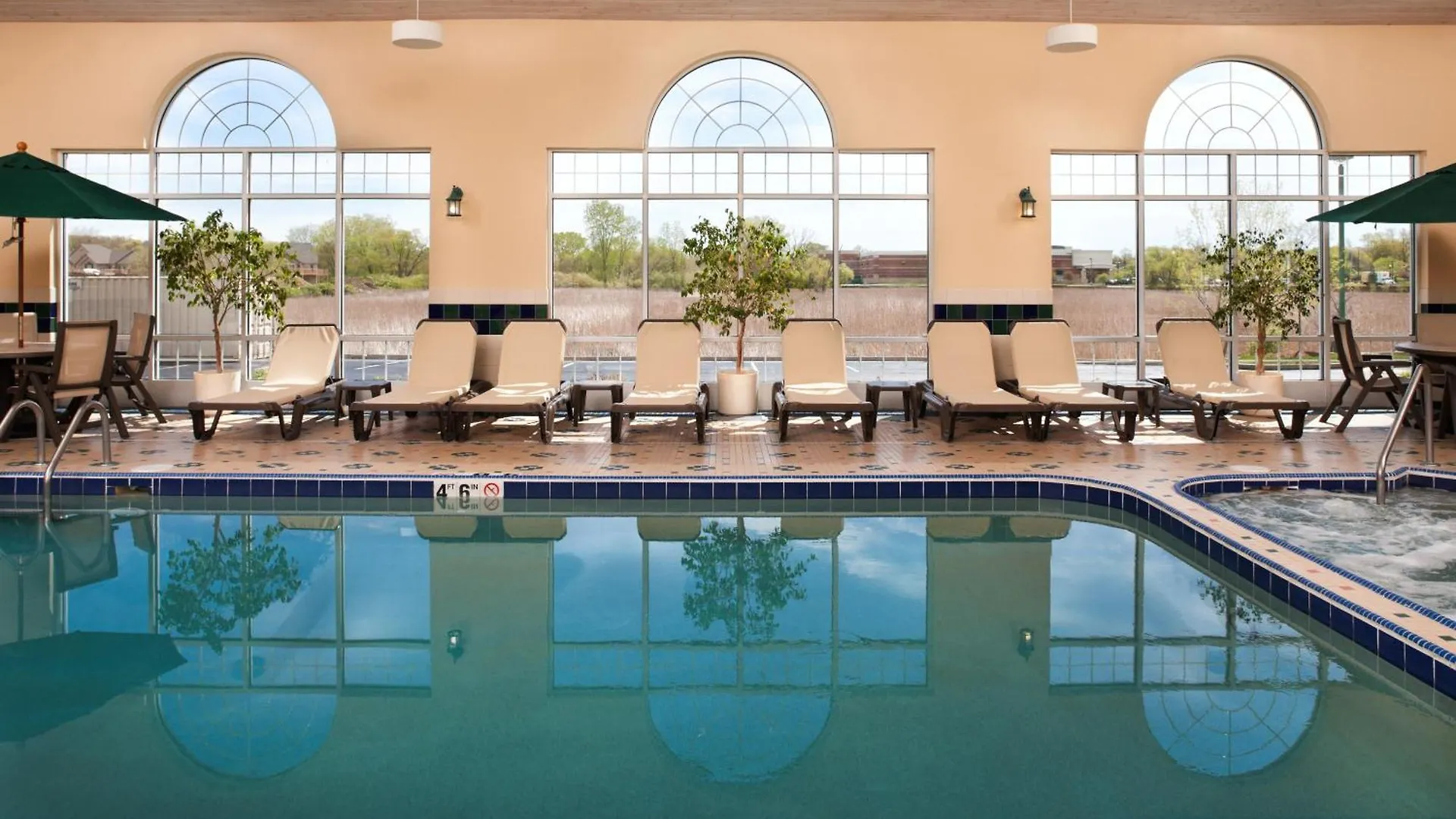 Staying Near Marx Park: 4 Family Hotels Compared