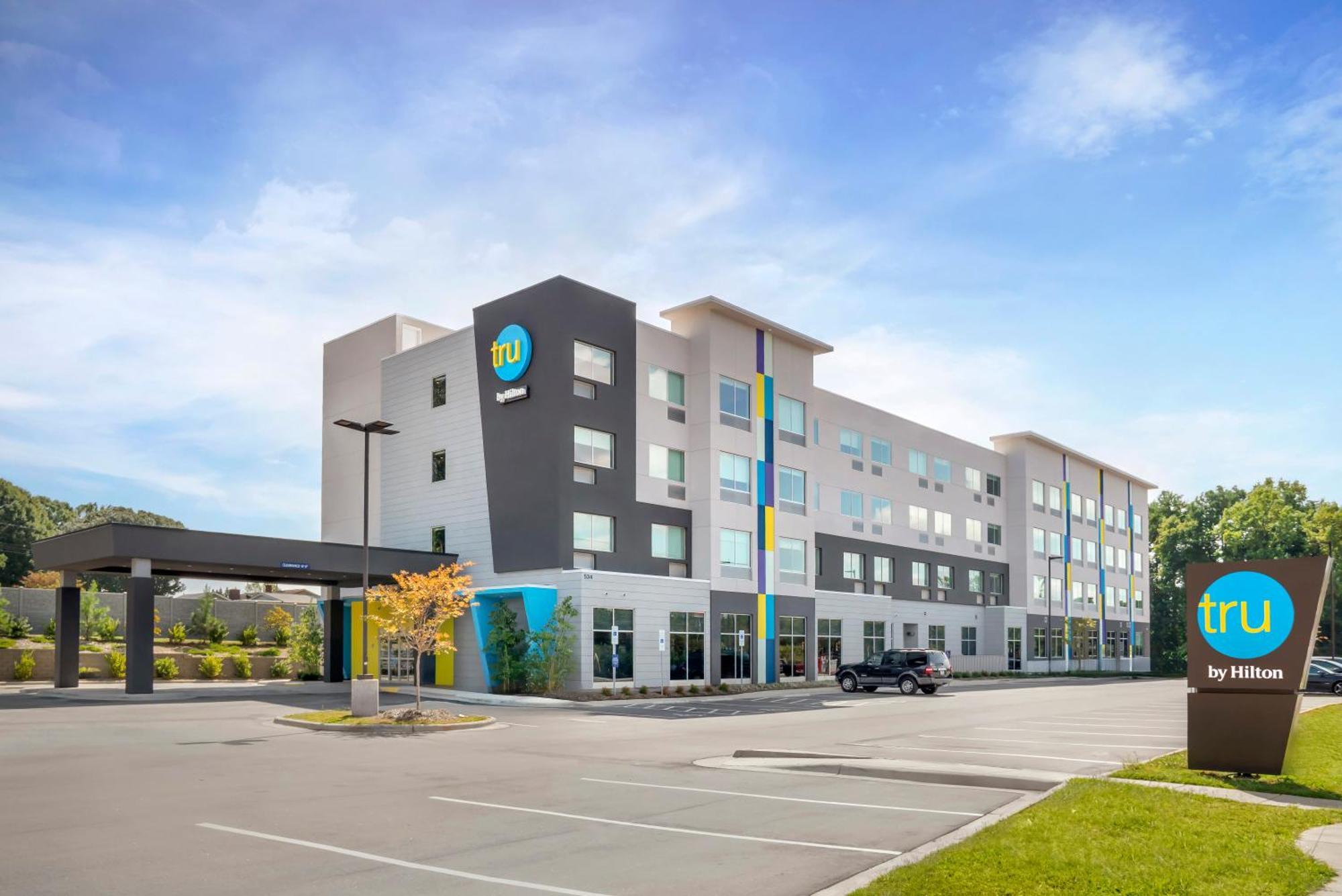 Where to Stay Near Schiele Museum: 4 Business Hotels